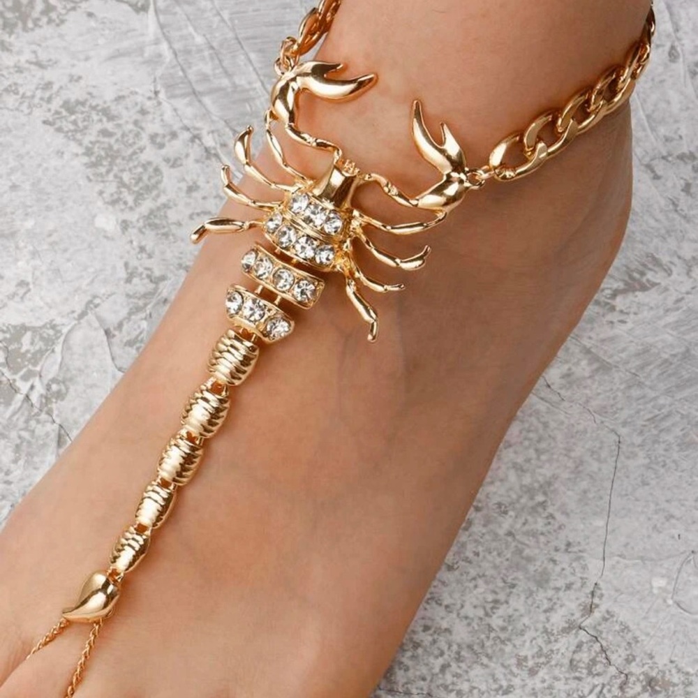 RHINESTONE SCORPIAN ANKLET